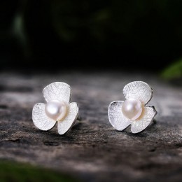 Lotus zabawy majątek 925 Sterling Silver naturalne perły ręcznie grzywny biżuteria uroczy świeże kwiat koniczyny stadniny kolczy